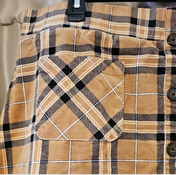 🍁🍂NWOT TORRID 2X Mini Corduroy Button-Front Skirt - Picture 4 of 9